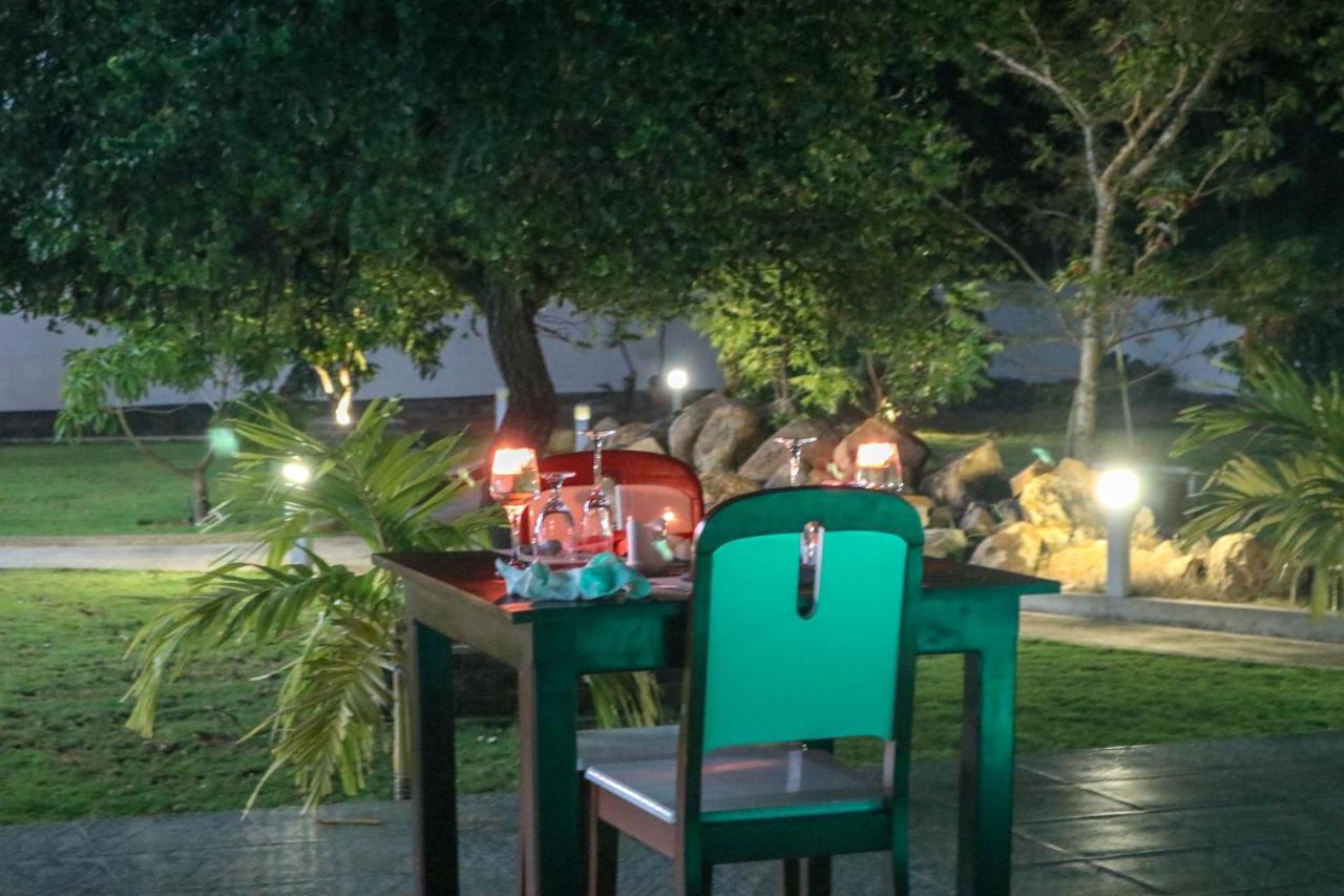 Reddalf'S Holiday Resorts Arugam Bay Luaran gambar